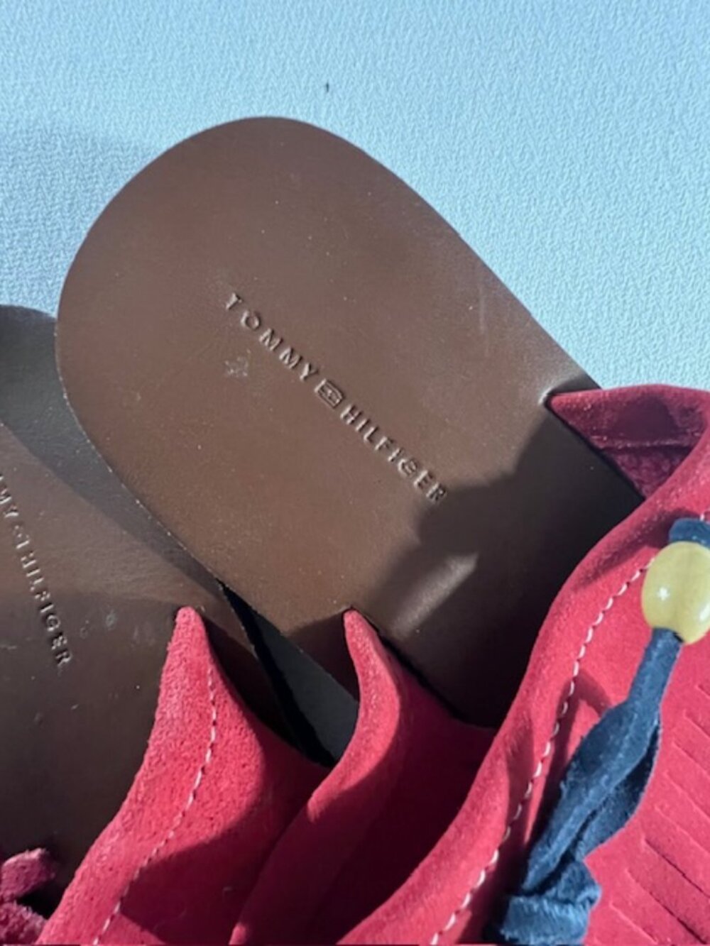 Tommy Hilfiger thong sandals red suede fringe wooden bead accents size 10.5 boho - Picture 2 of 6
